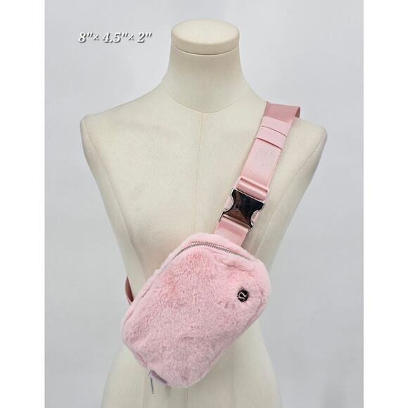 Lululemon Everywhere Belt Bag, Faux Fur / Plush Edition Strawberry Milkshake - Picture 1 of 10